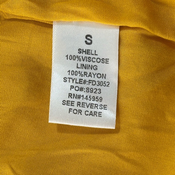 Dress Forum Golden Floral Ruffled Seersucker Zip Mini Sundress Size S - Picture 10 of 12